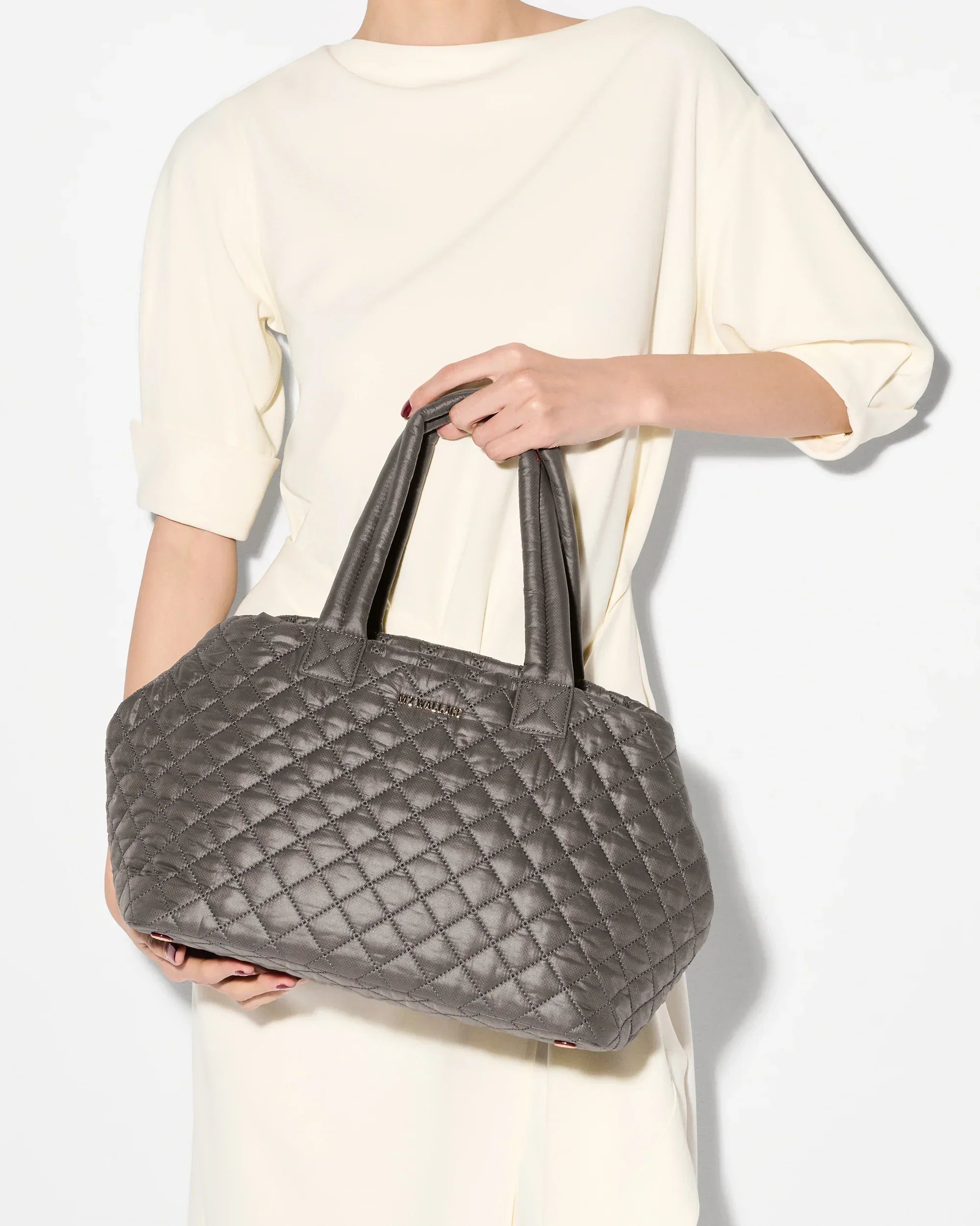 Magnet Medium Metro City Tote