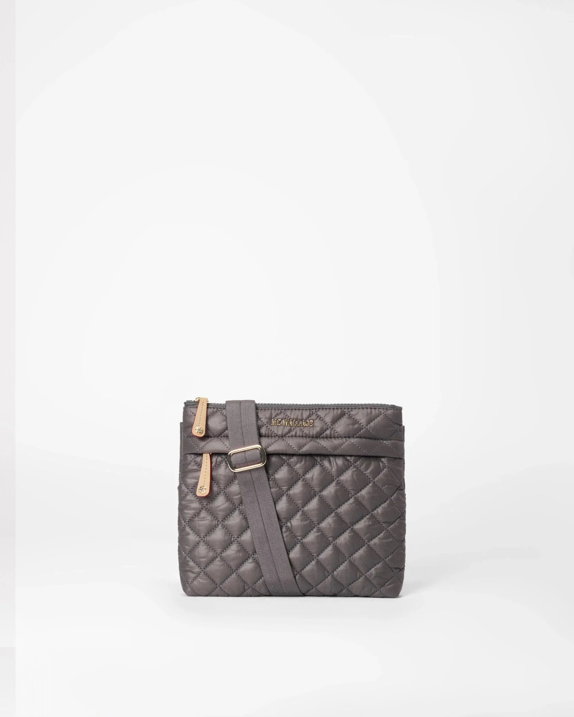Magnet Metro Flat Crossbody