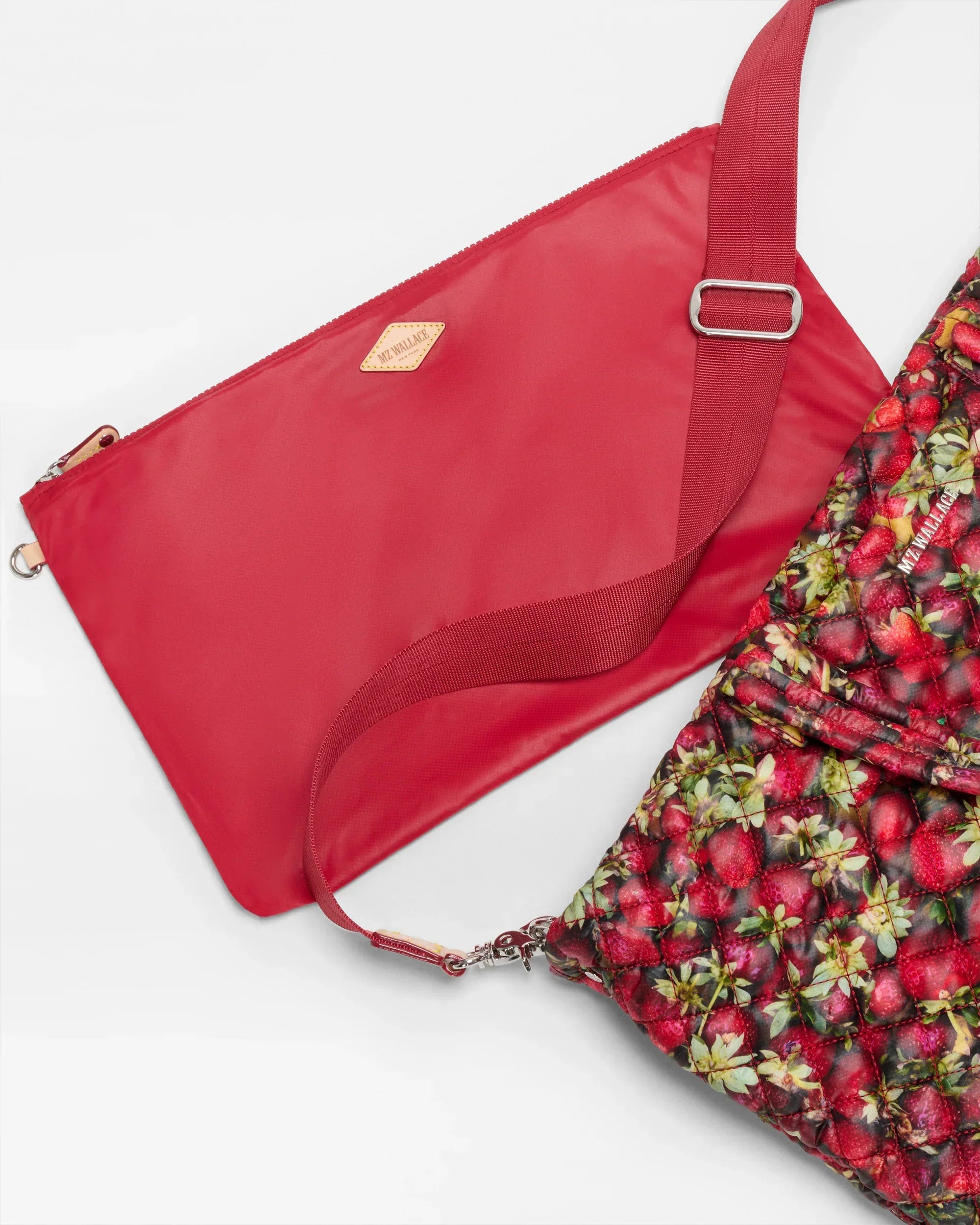 Strawberry Print Medium Metro Tote Deluxe