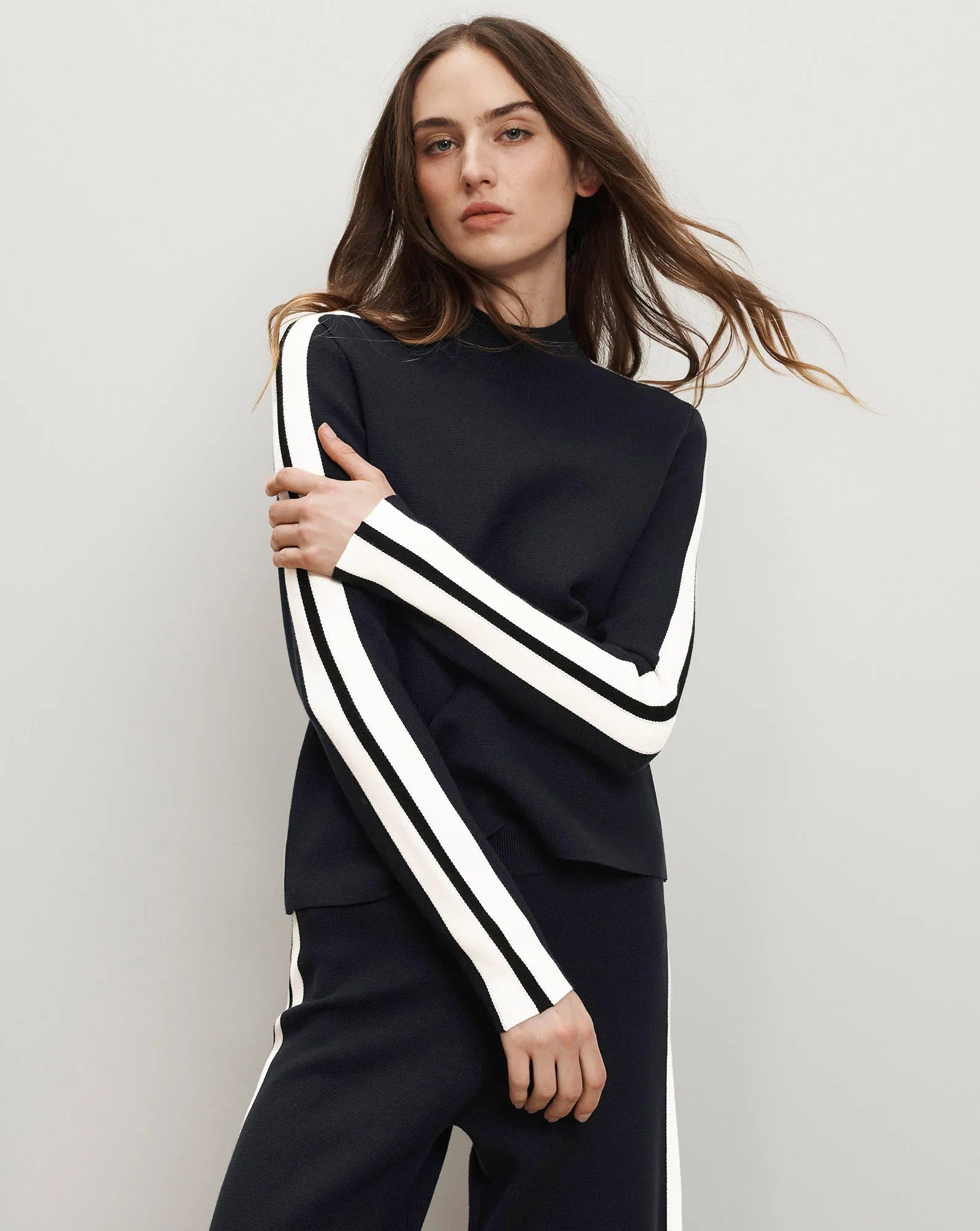 Asante Knit Pullover