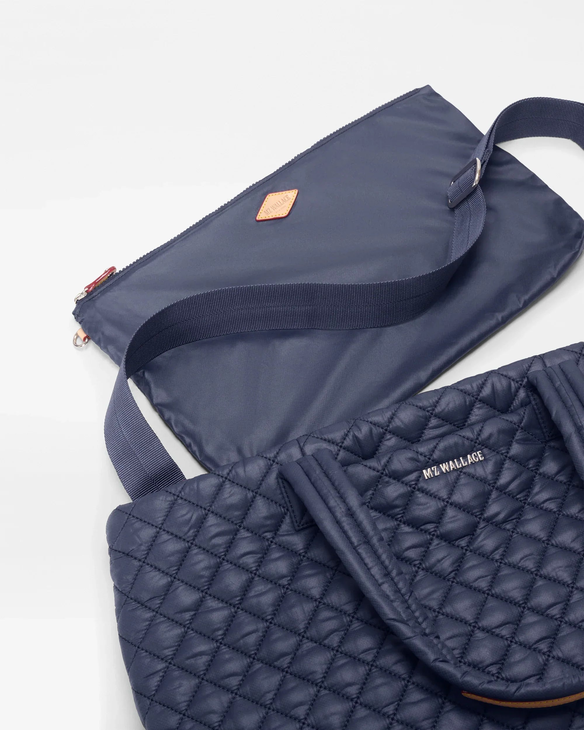 Dawn Medium Metro Tote Deluxe II