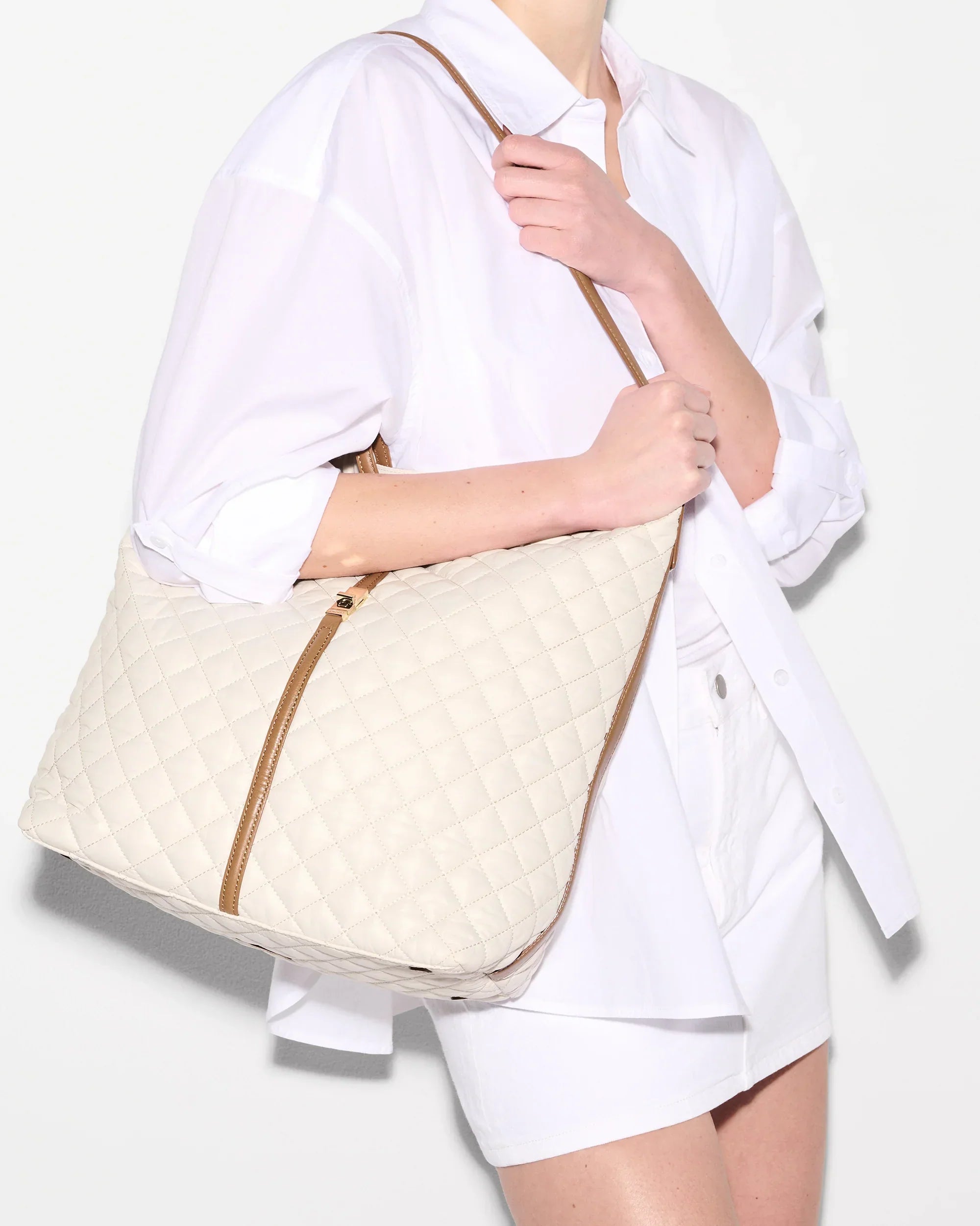 Sandshell with Brown Large Astor Hobo