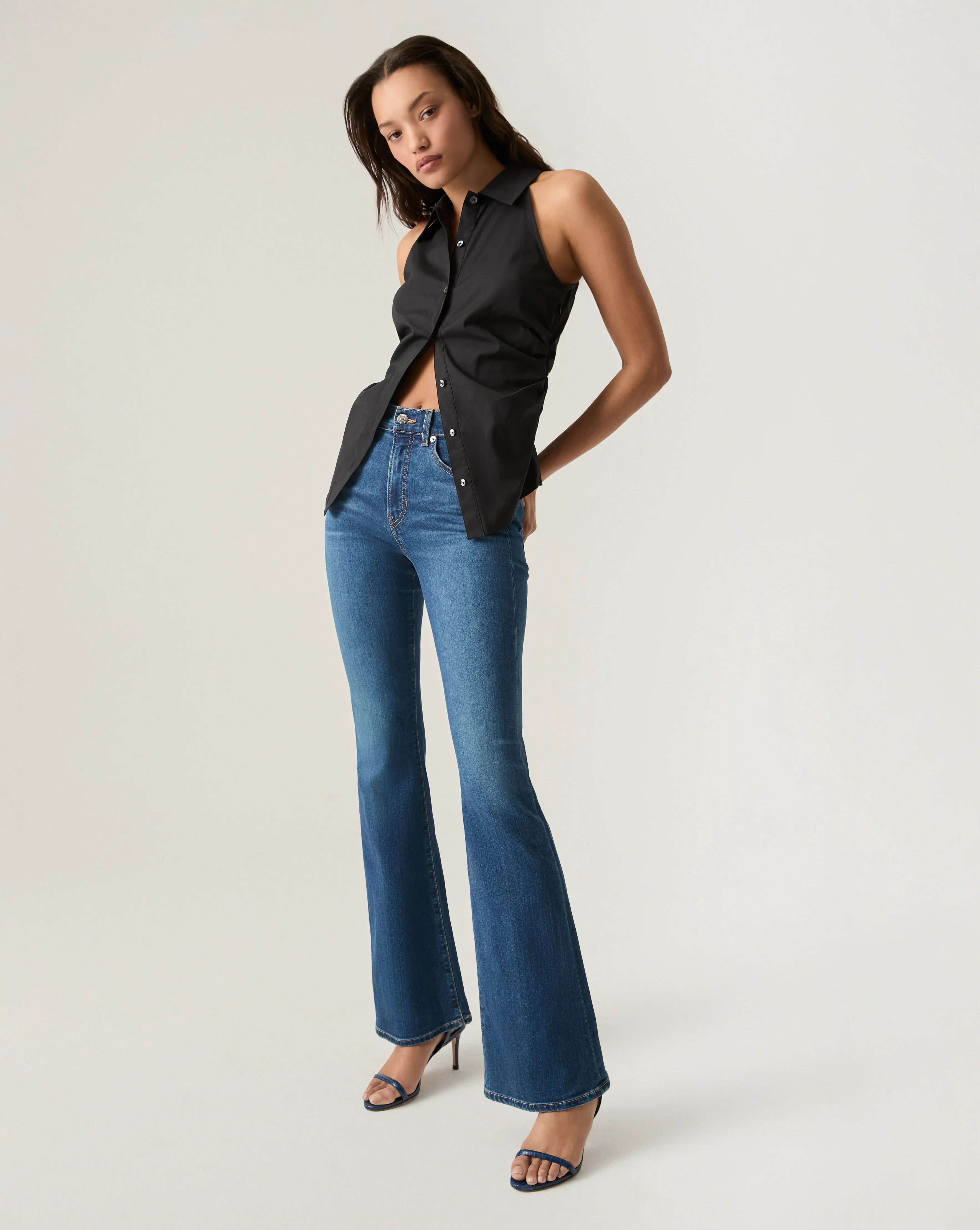 Regina Sleeveless Button-Down Shirt