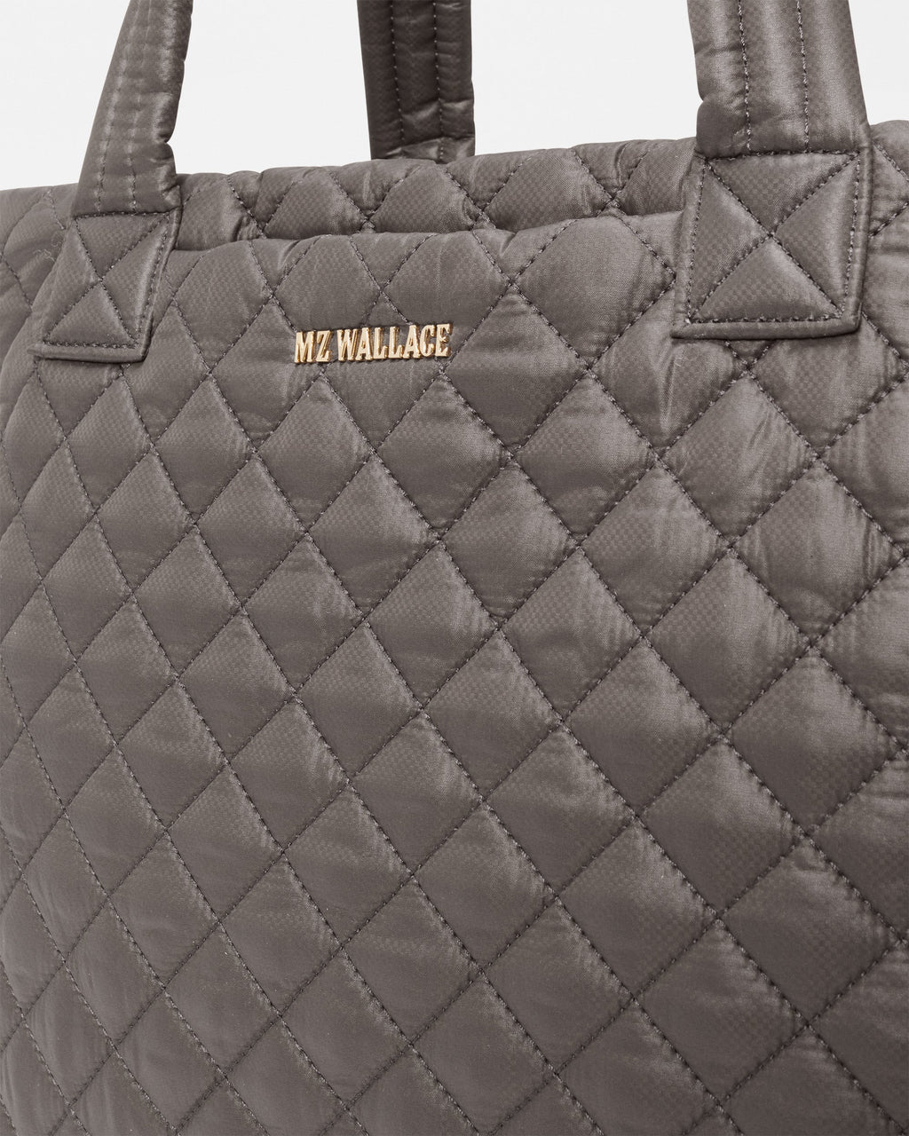 Magnet Small Metro Tote Deluxe II
