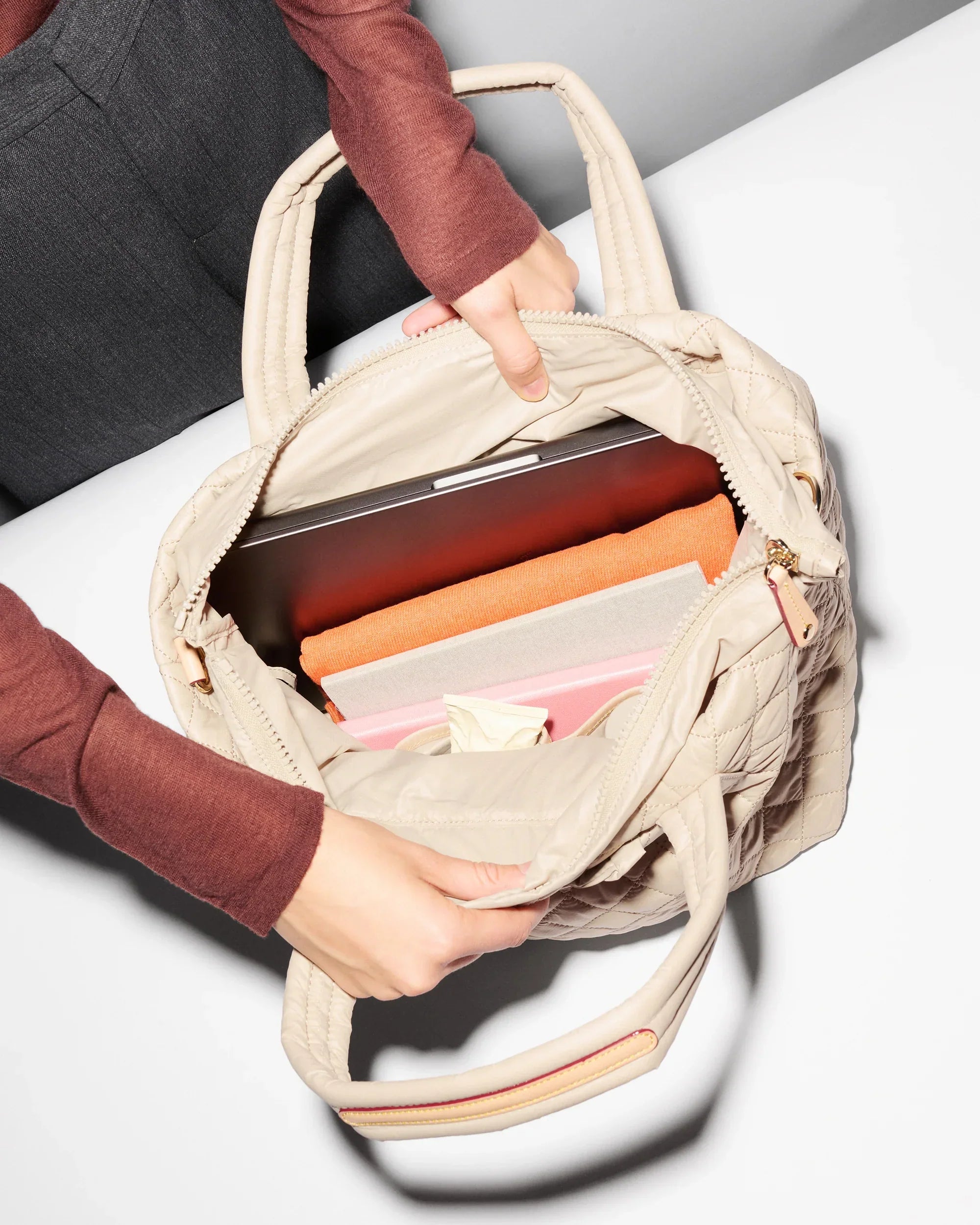 Buff Small Metro Tote Deluxe II